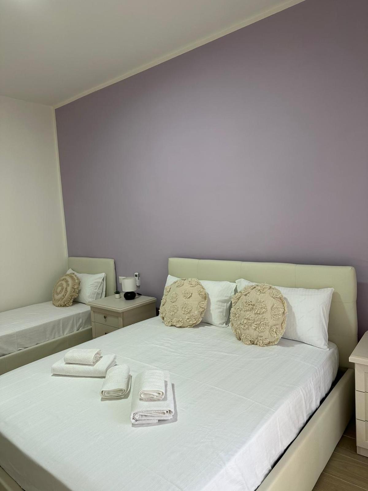 The Roman Guesthouse Luaran gambar